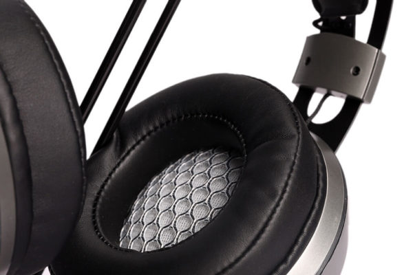 Infinity StormX - 7.1 Gaming Headset - Hình ảnh 4